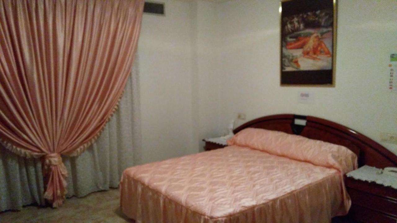 Pension- Mari Loli - Oficial Гвардамар-дель-Сегура Экстерьер фото