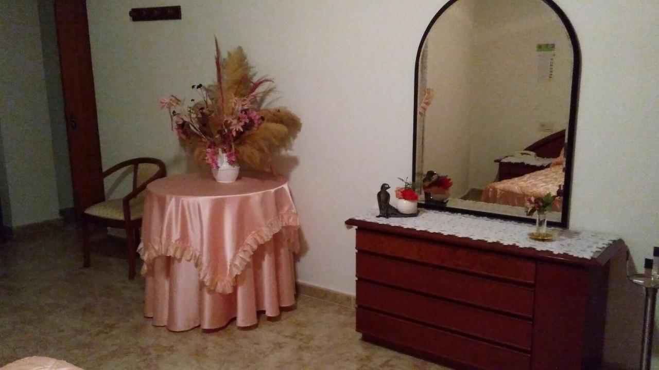 Pension- Mari Loli - Oficial Гвардамар-дель-Сегура Экстерьер фото