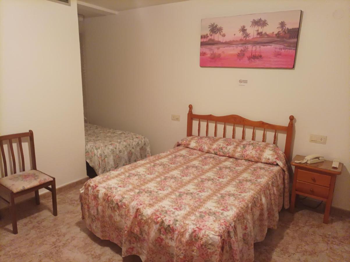 Pension- Mari Loli - Oficial Гвардамар-дель-Сегура Экстерьер фото